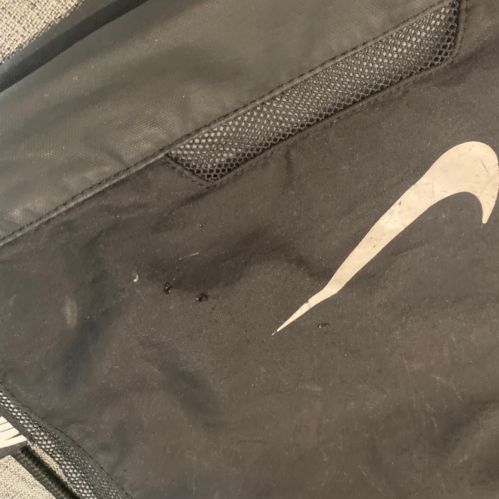Nike Drawstring Bag - image 5